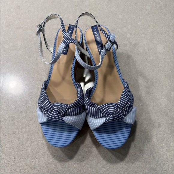 Copper Key Blue and White Striped Sandals - Picture 1 of 16